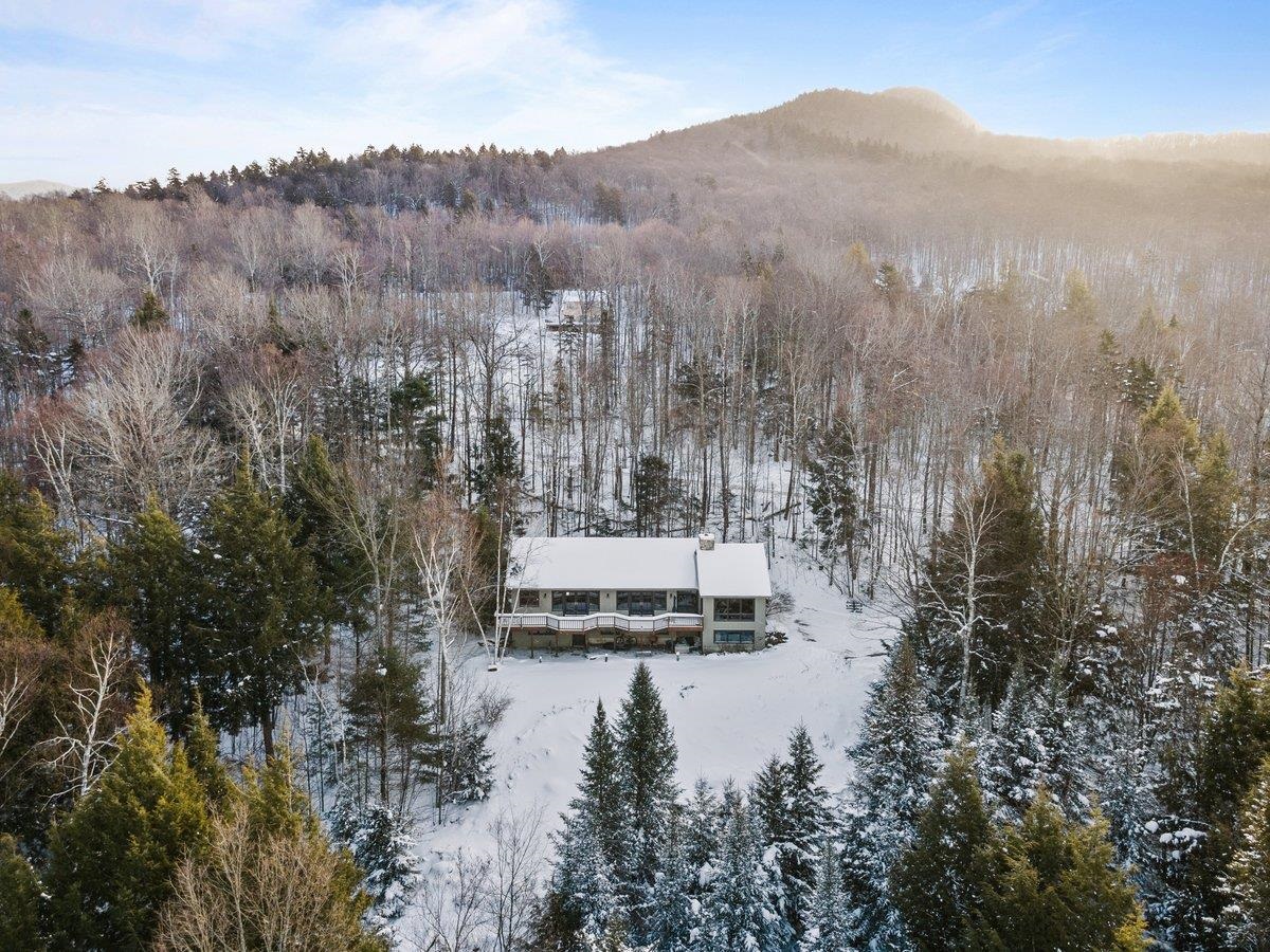 389 Upper Pinnacle Road