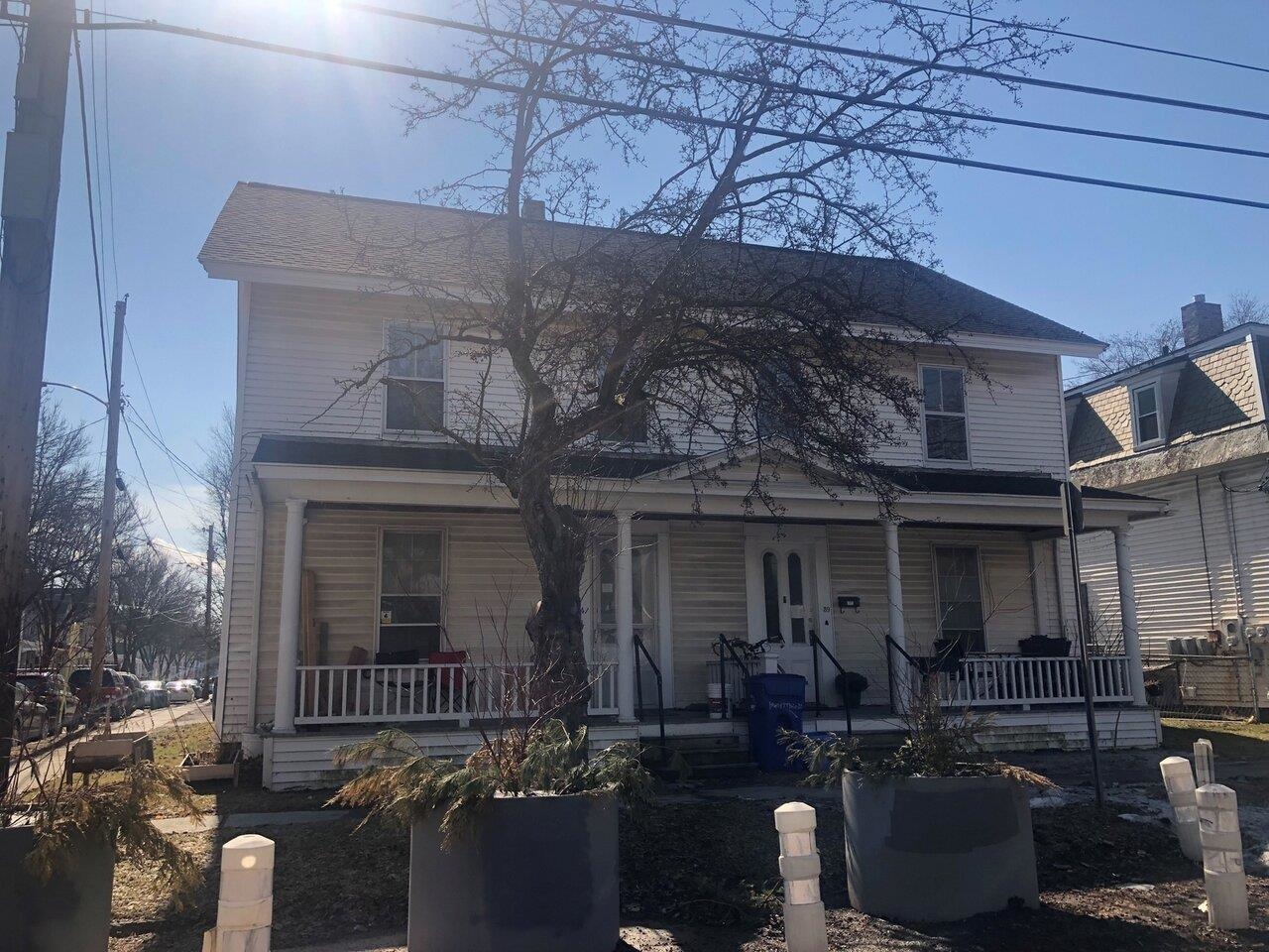 39-41 Loomis Street