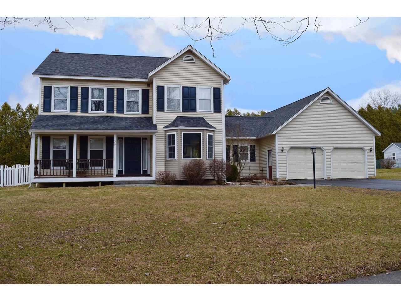 39 Bobolink Circle