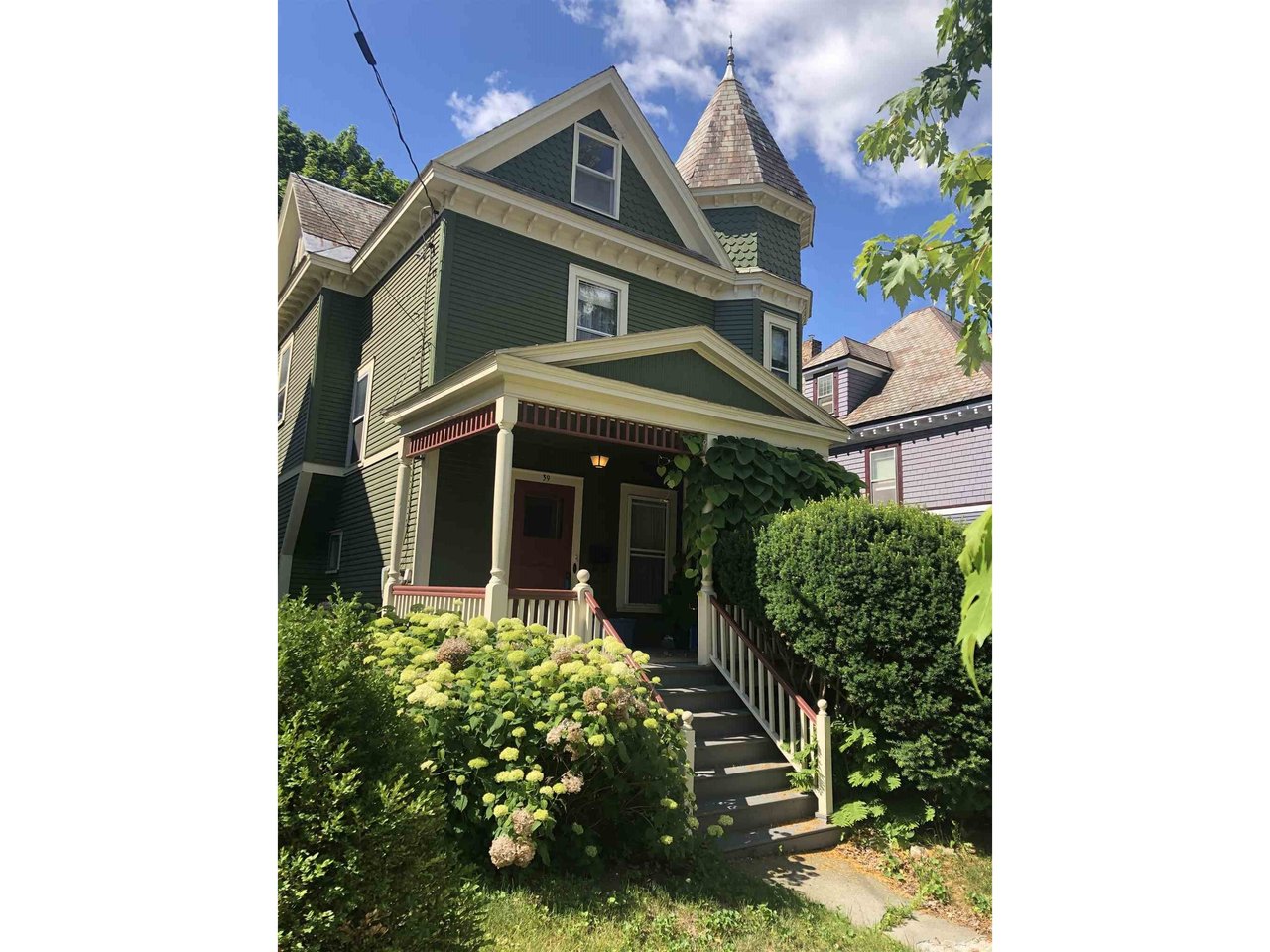 39 Brookes Avenue