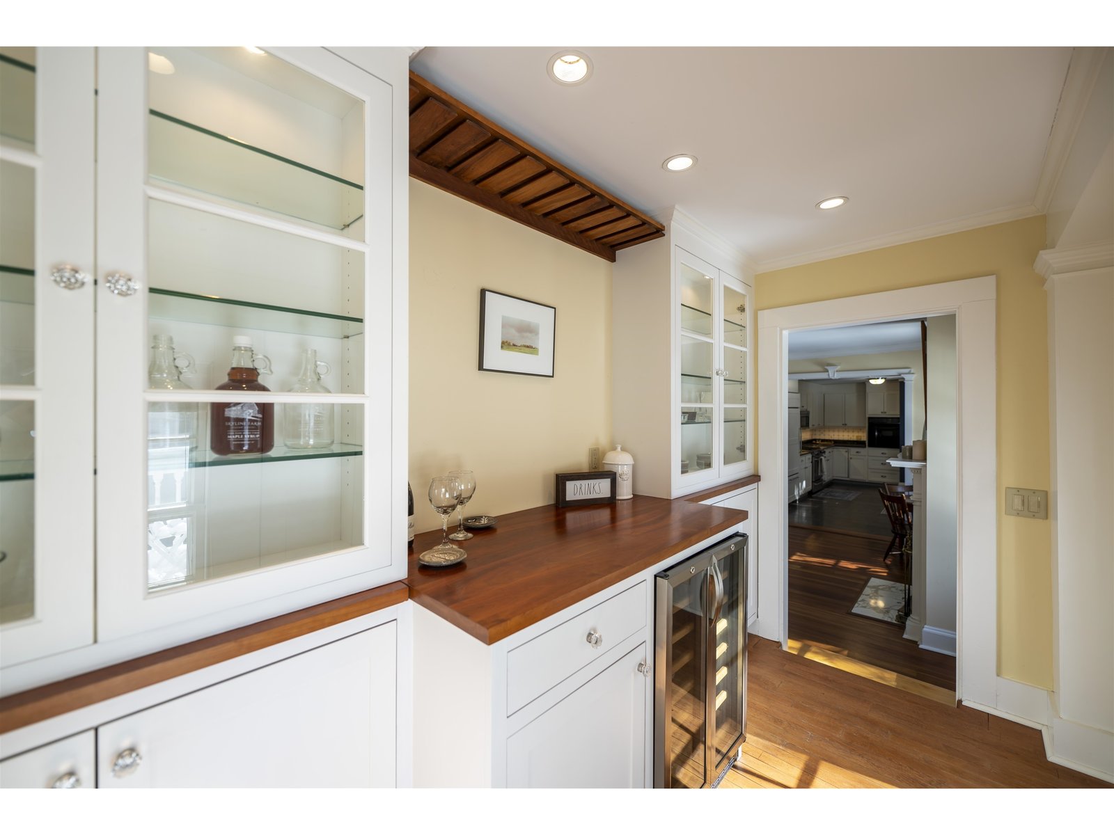39 Elm Street, Unit B