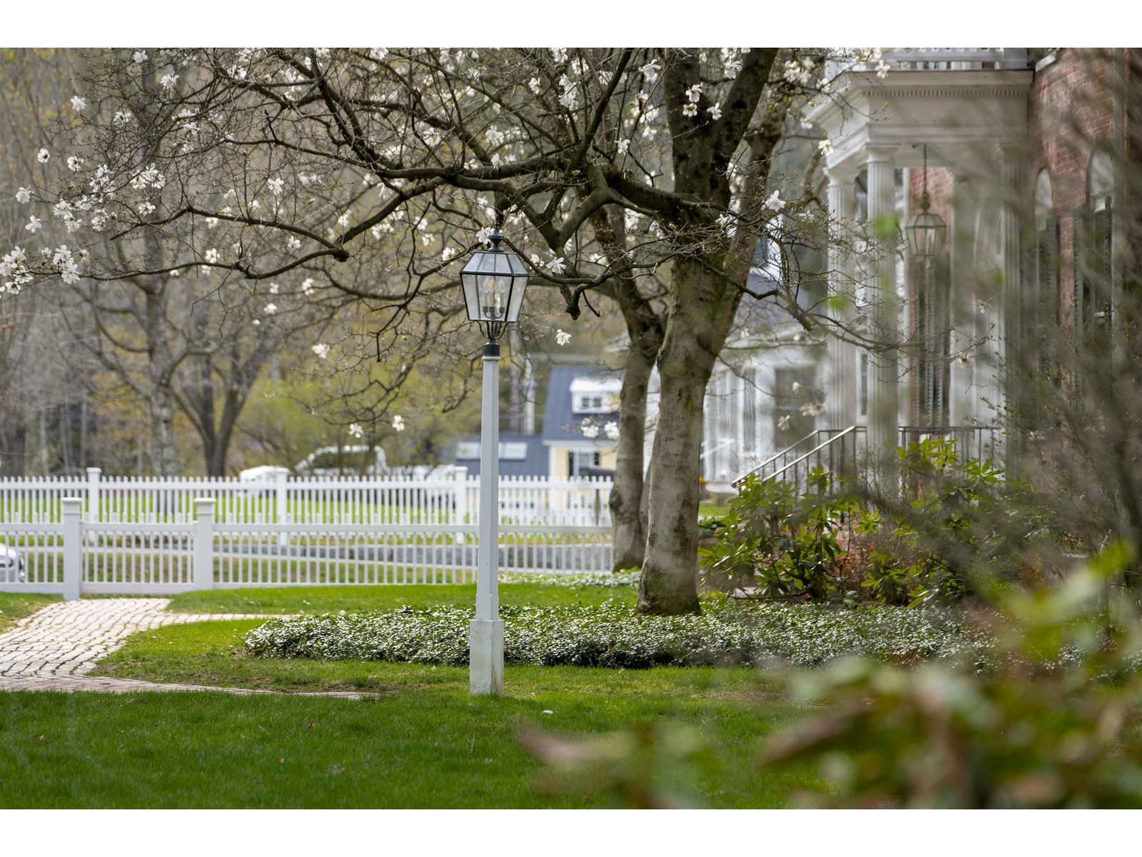 39 Elm Street, Unit B
