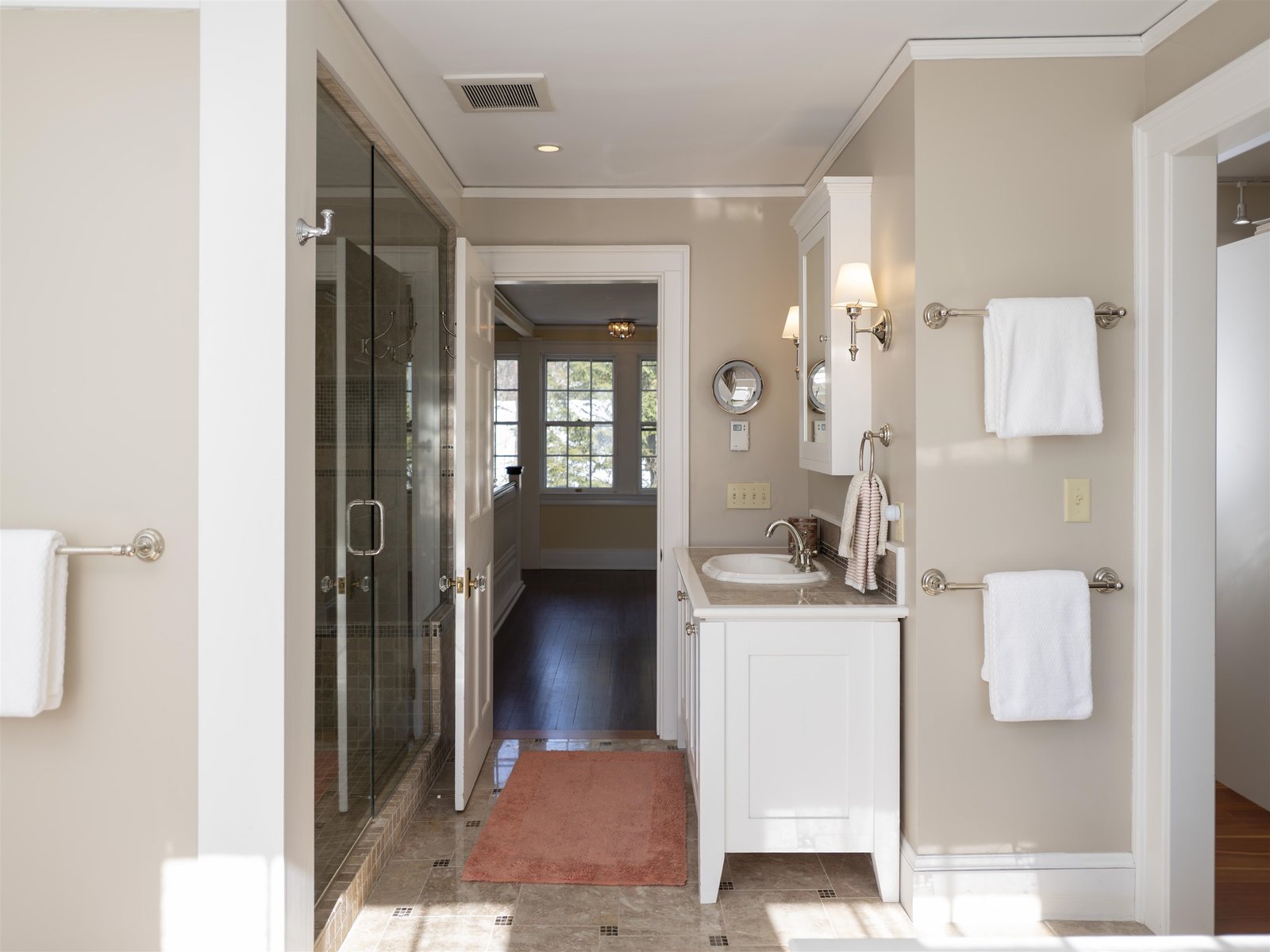 39 Elm Street, Unit B