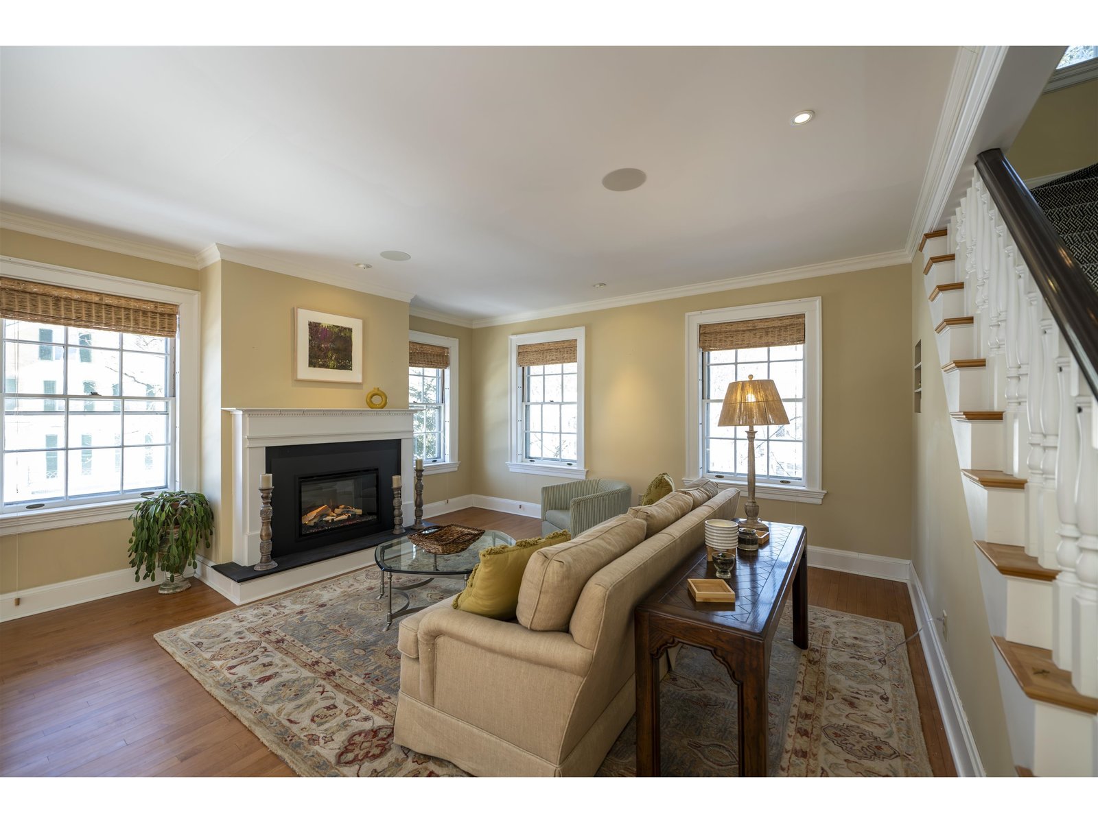 39 Elm Street, Unit B