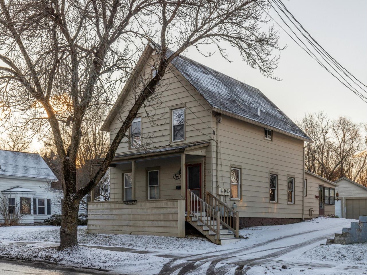 39 Grove Street
