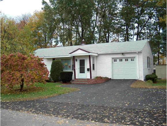 39 Hiawatha Ave