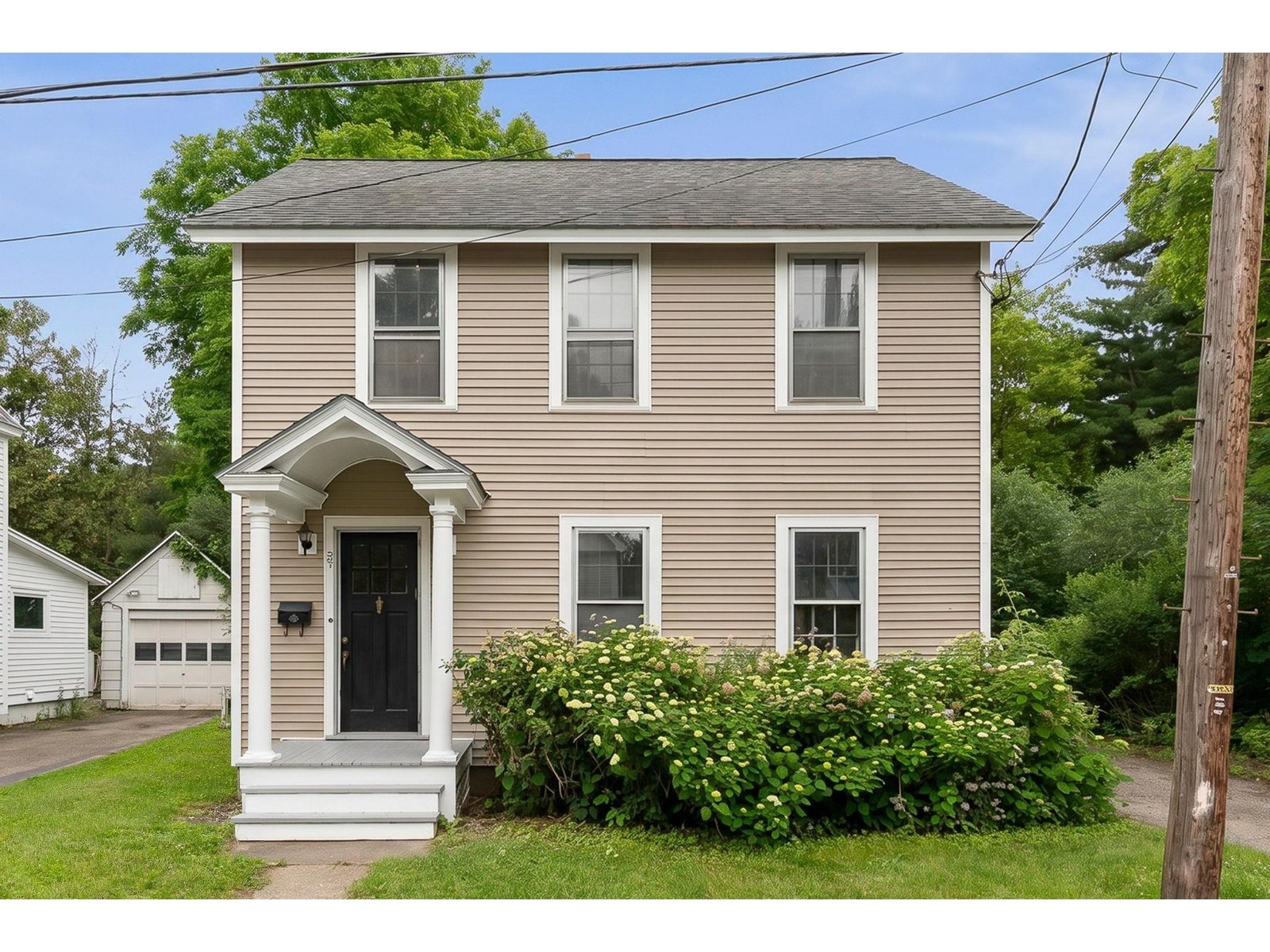 39 Latham Court