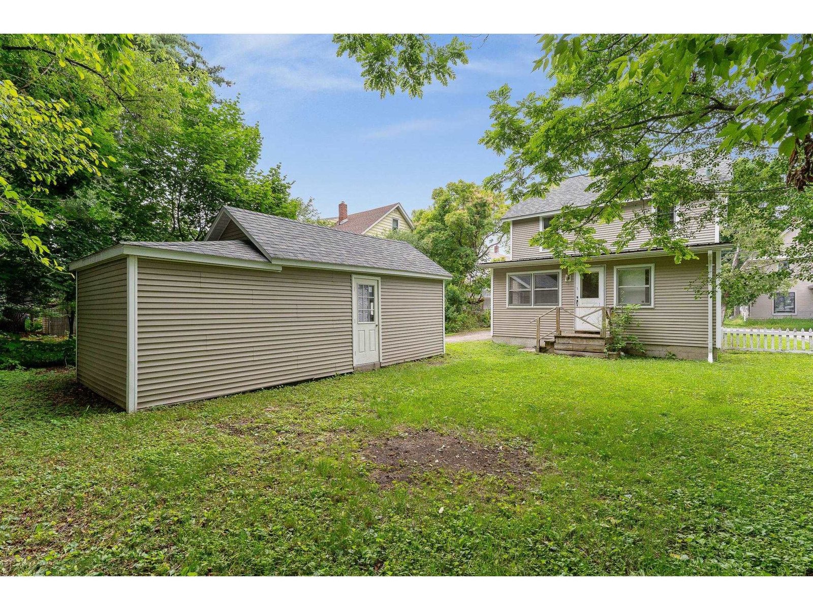 39 Latham Court