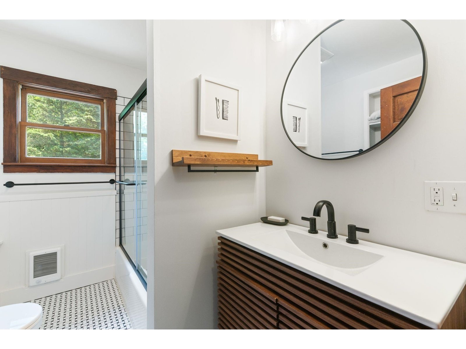 39 Locust Street