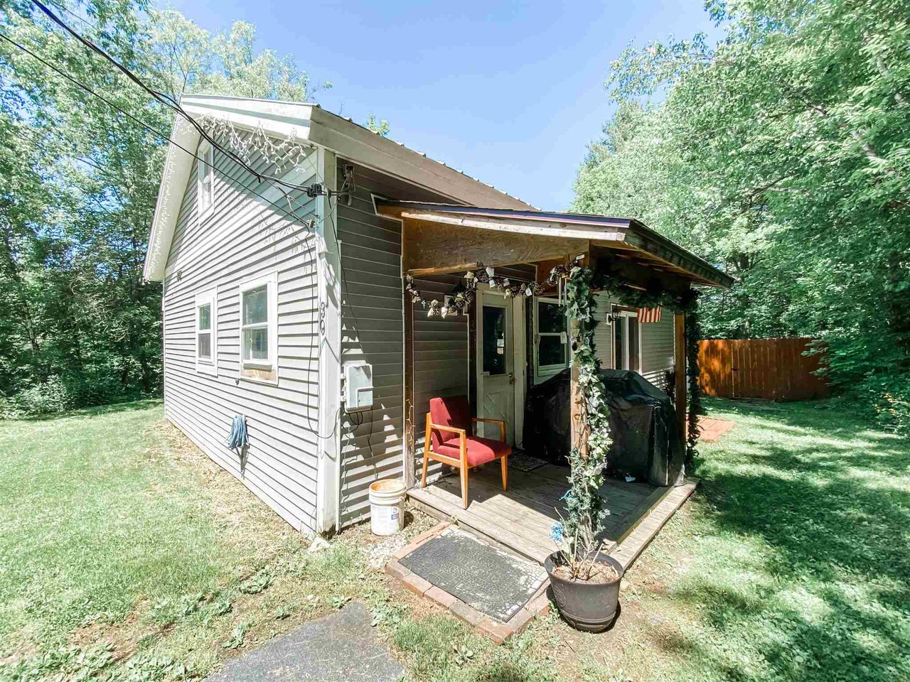 39 Log Cabin Lane