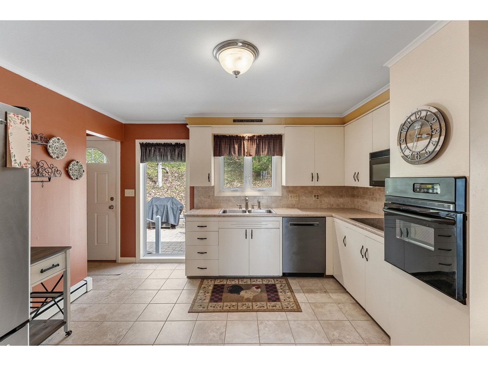 39 Maplewood Avenue