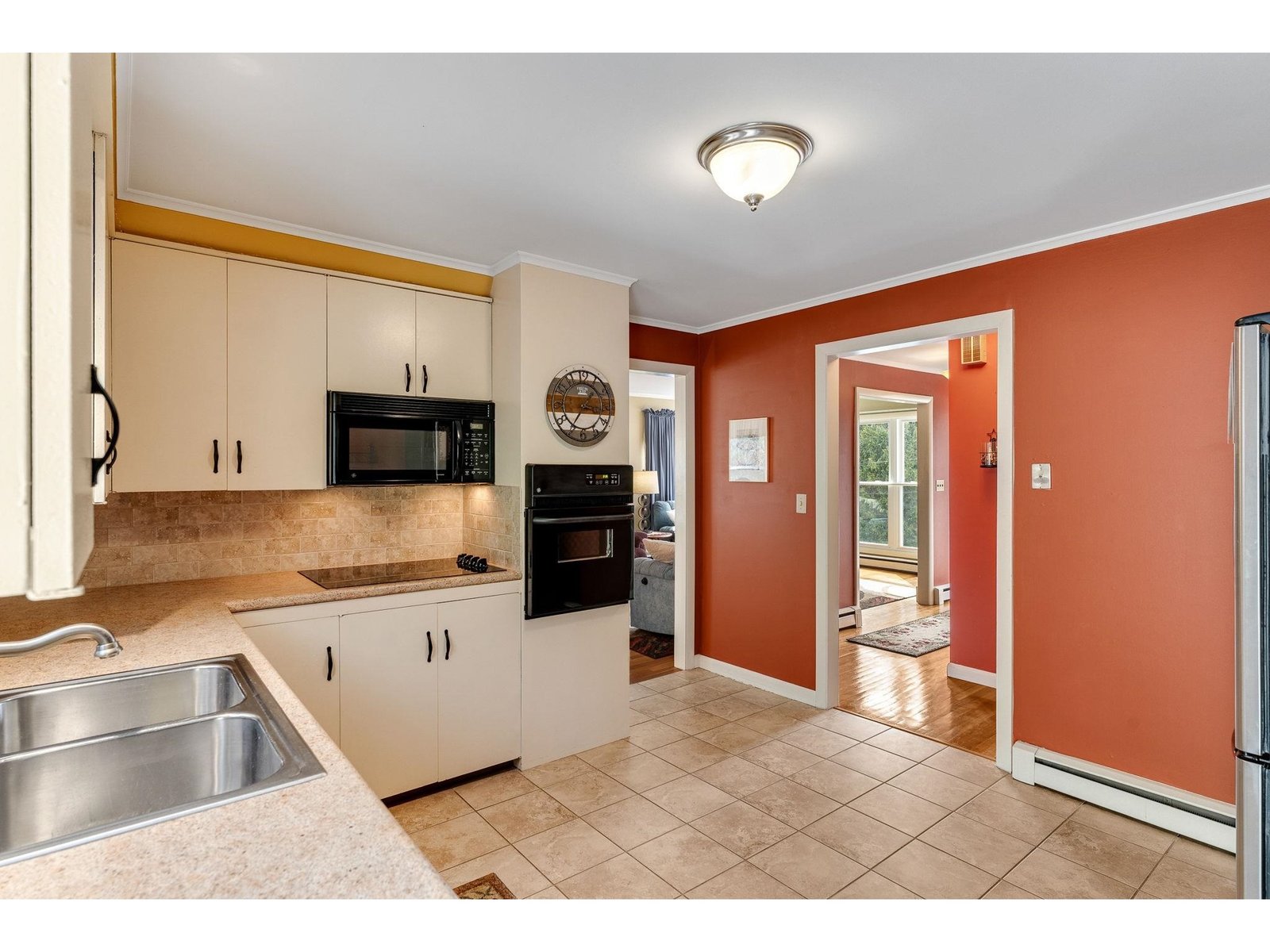 39 Maplewood Avenue
