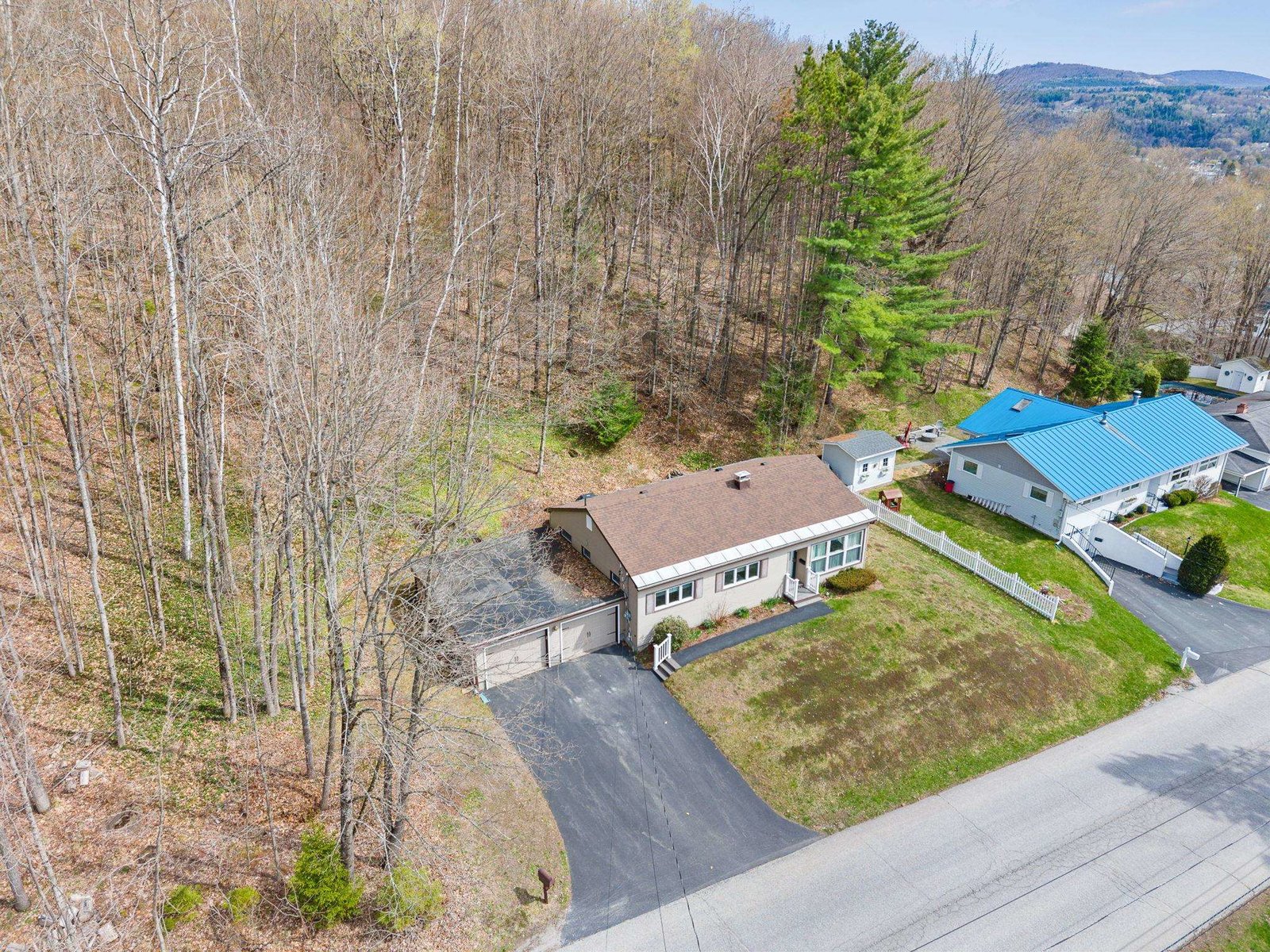 39 Maplewood Avenue