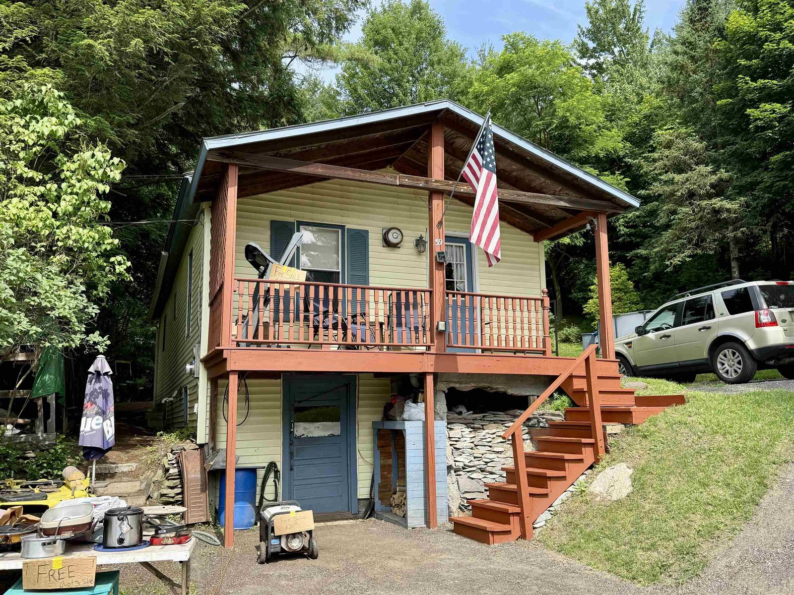 39 Middle Road
