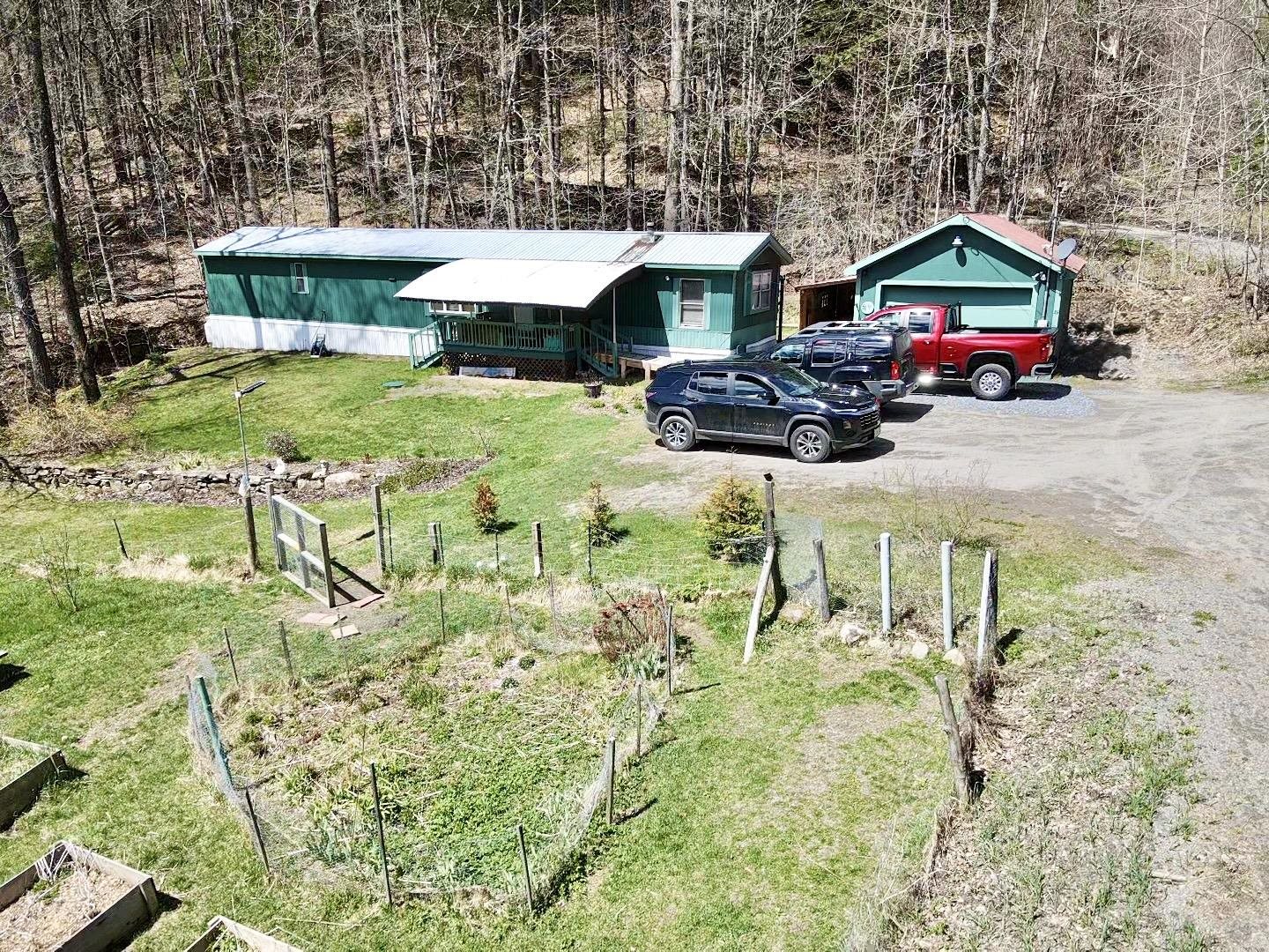 39 Ravenwood Road