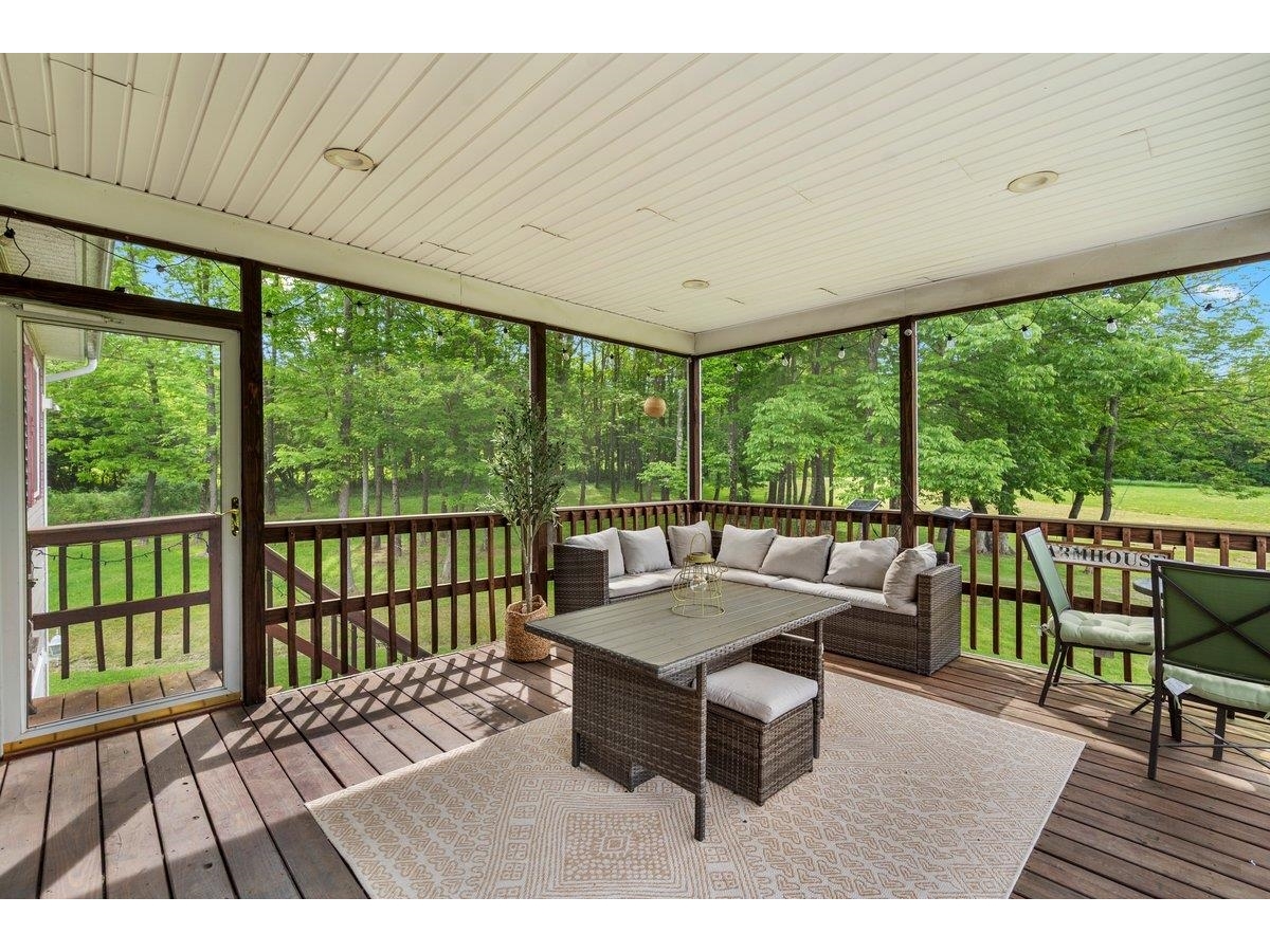 39 Ridgeview Road