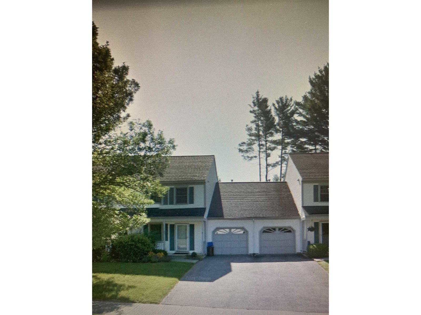 39 River View Drive