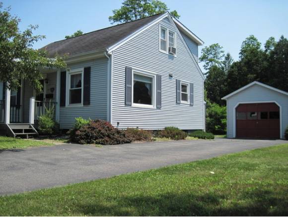 39 Sunset Avenue