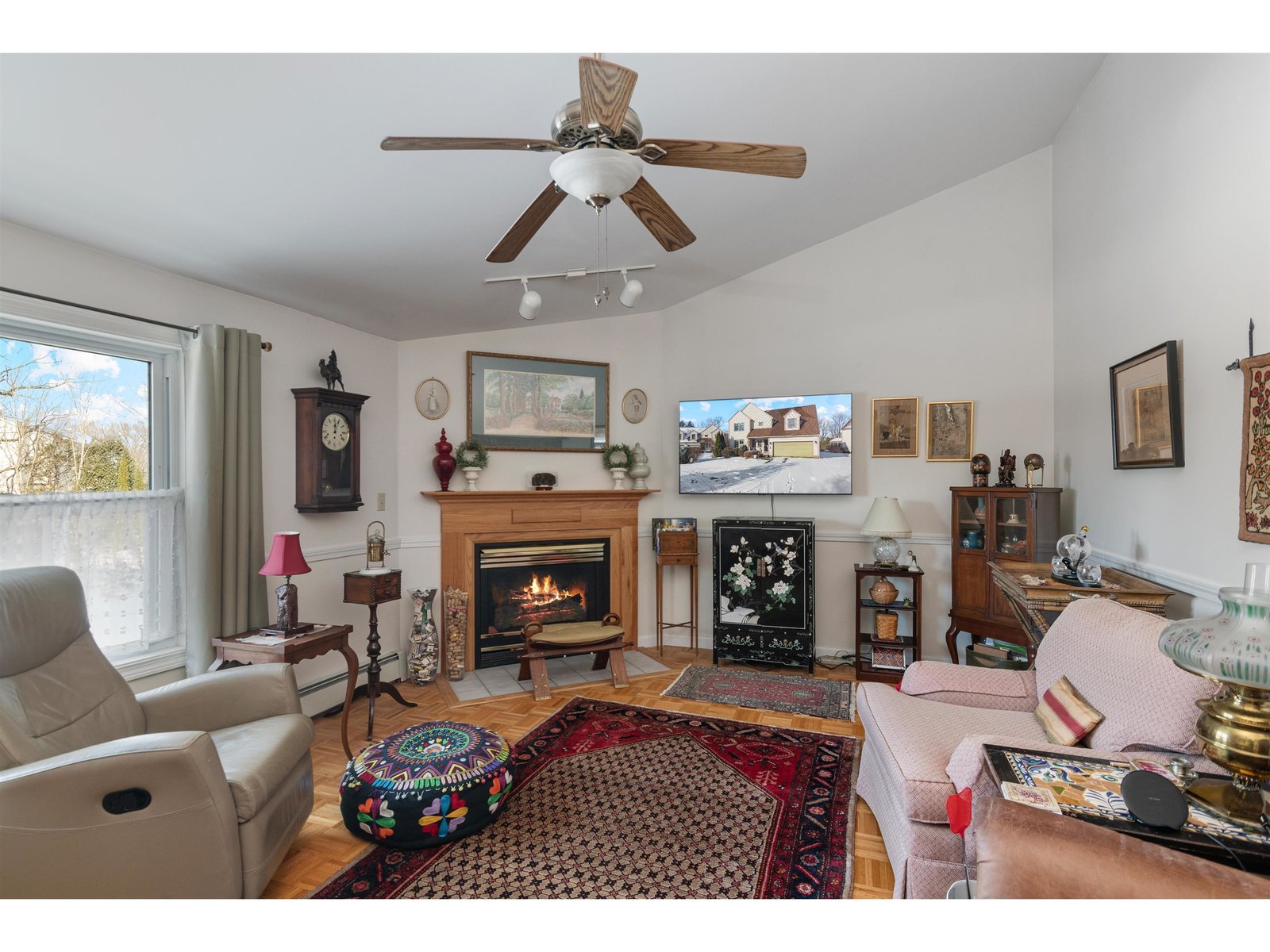 39 White Lilac Way