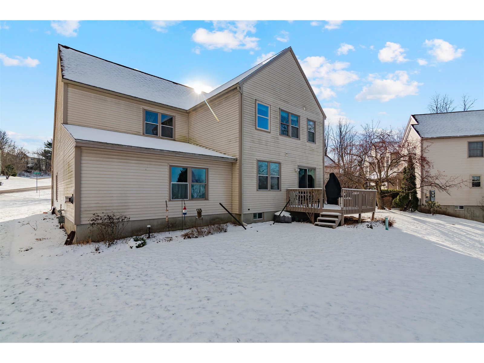 39 White Lilac Way
