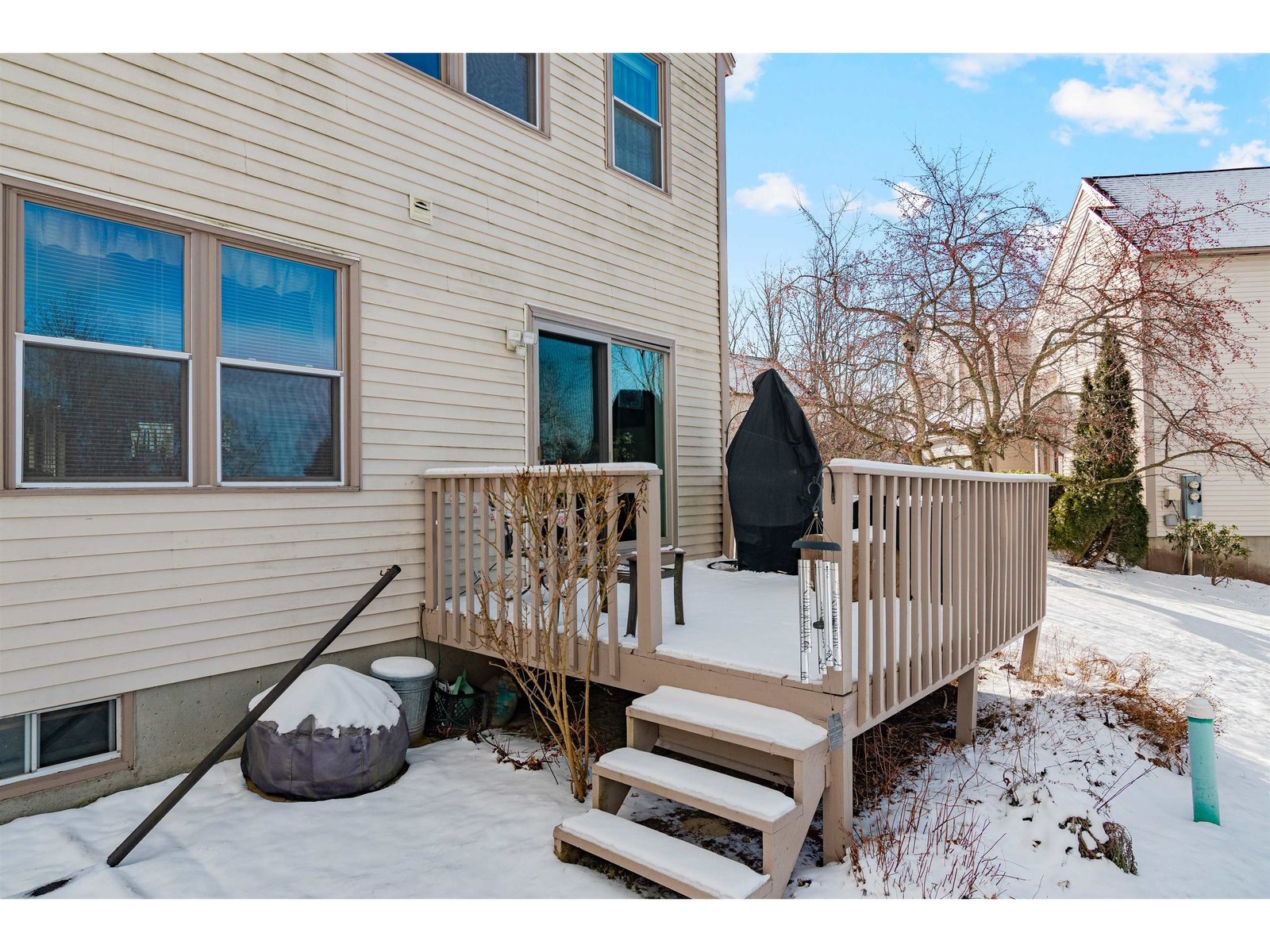 39 White Lilac Way