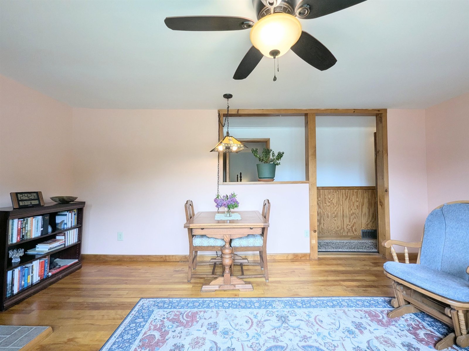 391 Concord Avenue