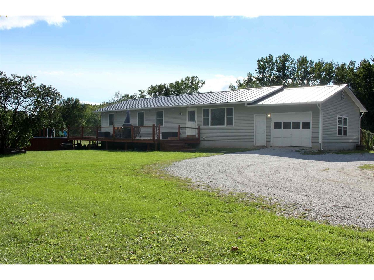 391 South End Road