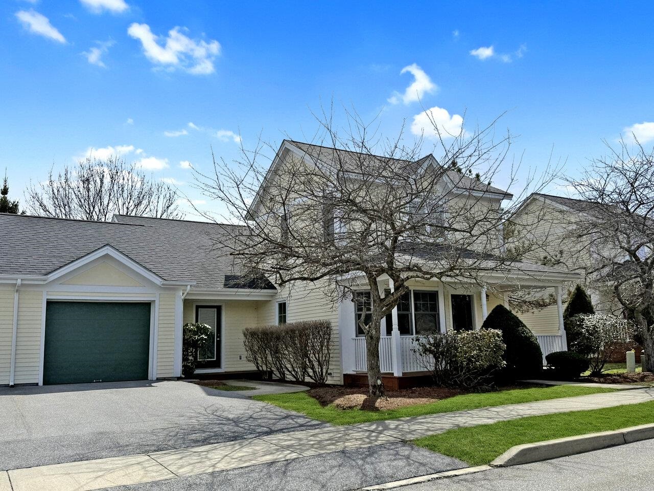 392 Commons Road