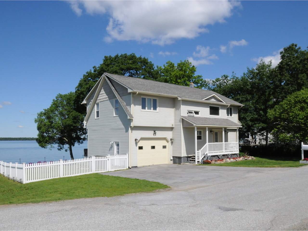 392 Lakewood Drive