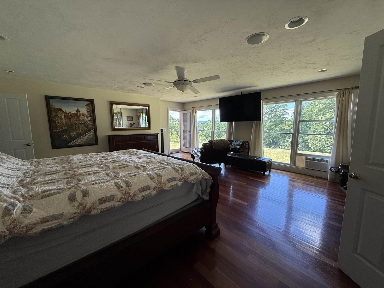 392 Sicard Road