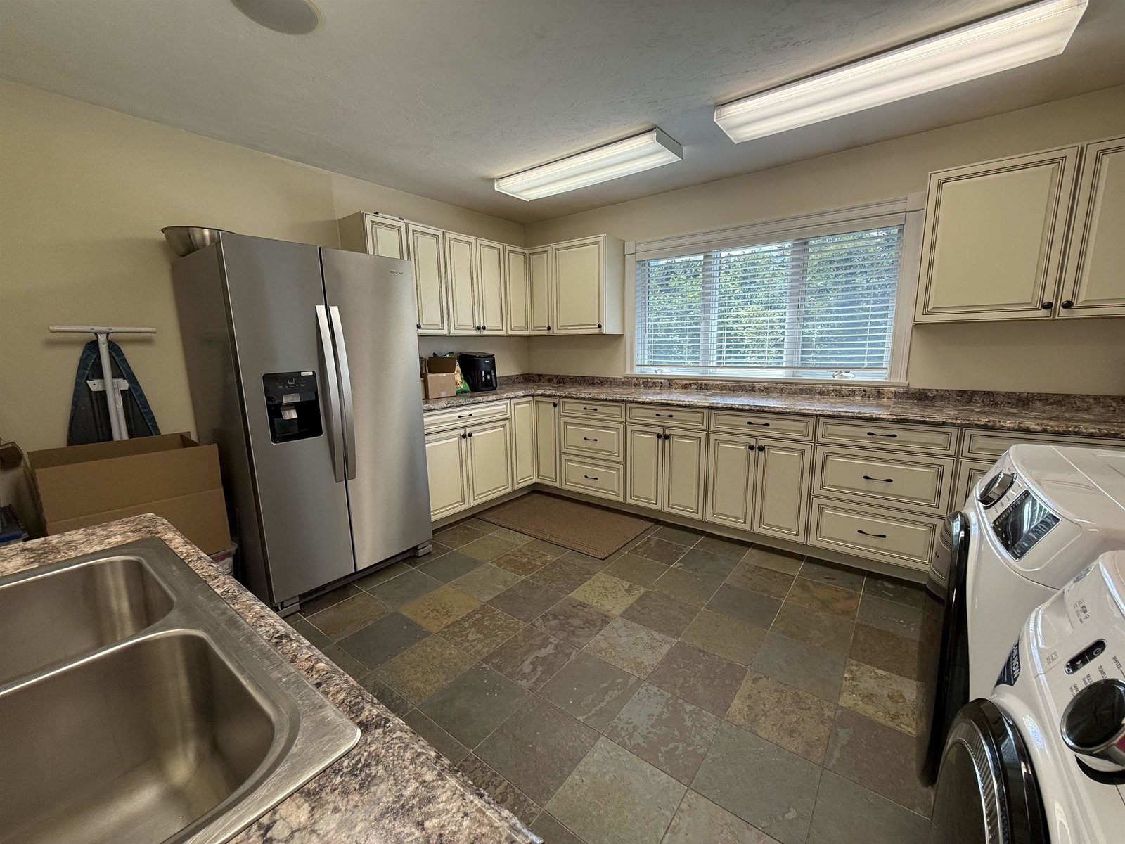 1st floor laundry room