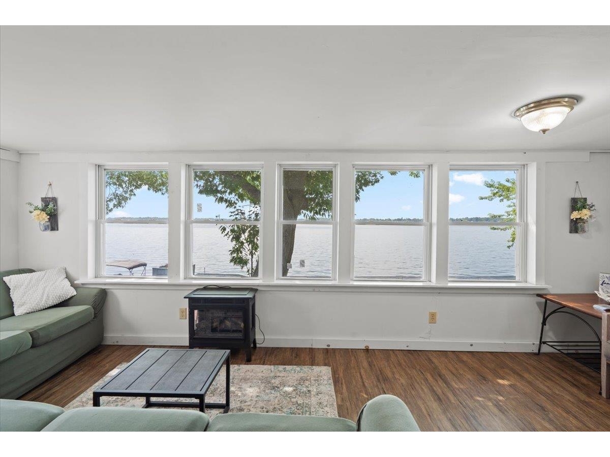 393 Ferrand Road