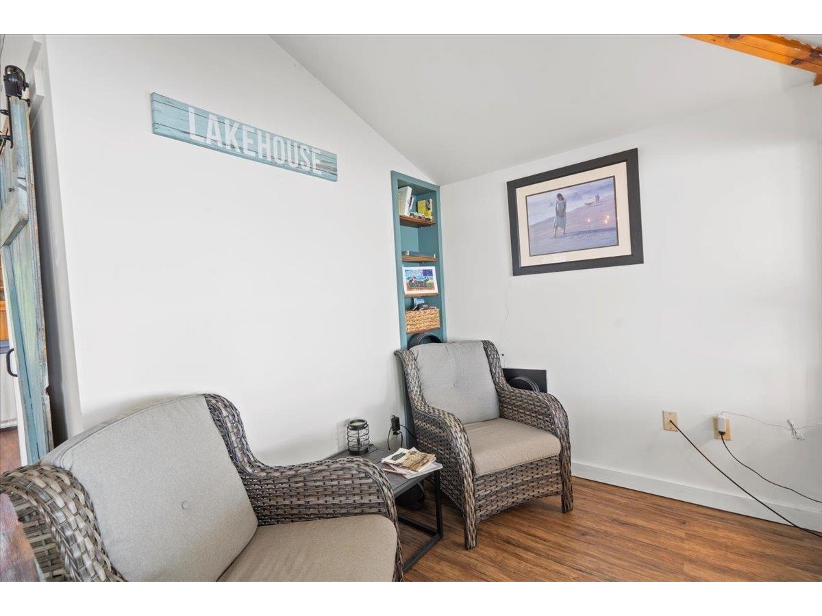393 Ferrand Road