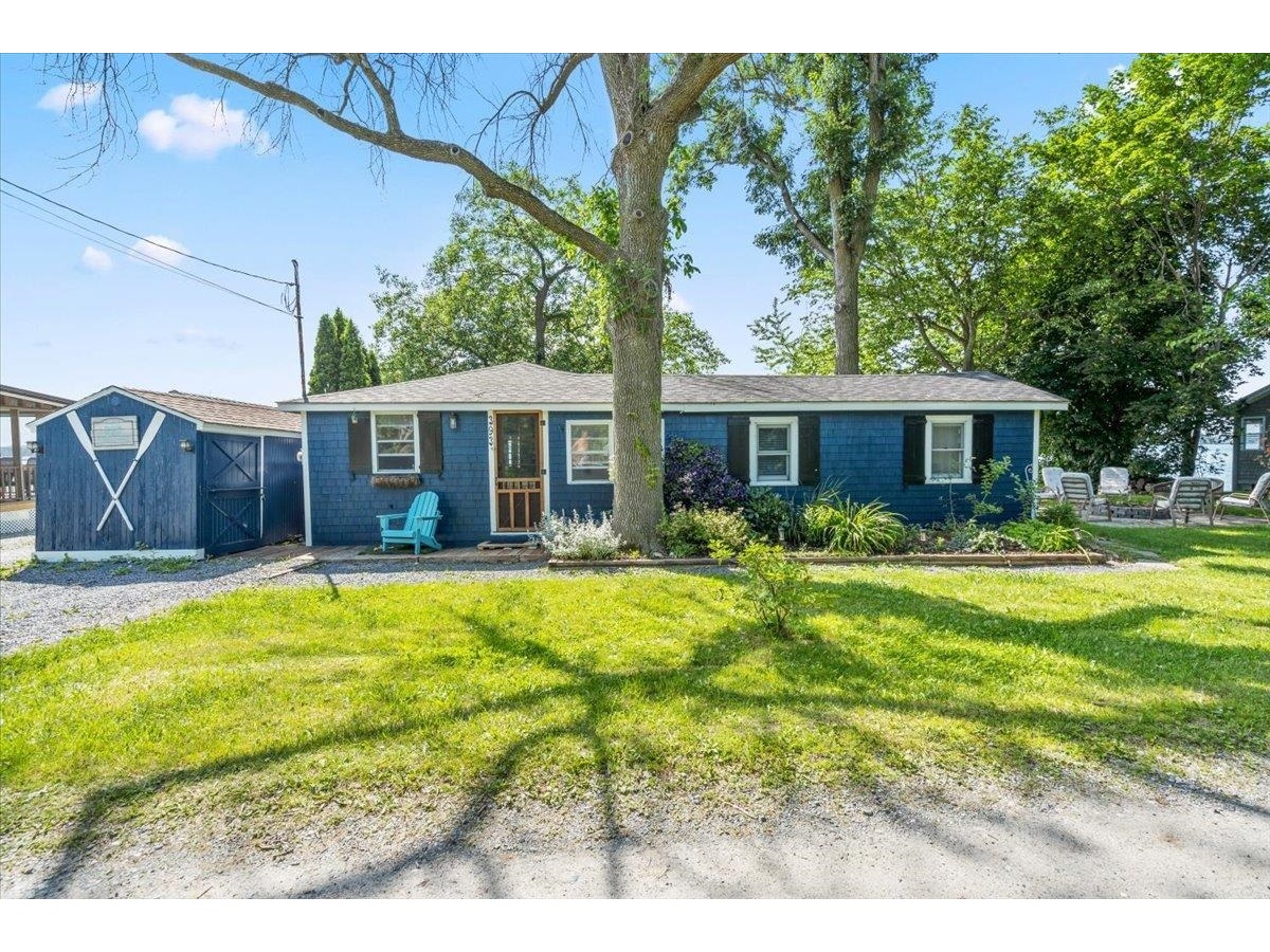 393 Ferrand Road