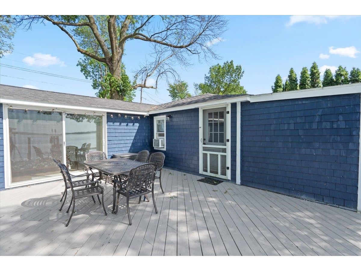 393 Ferrand Road