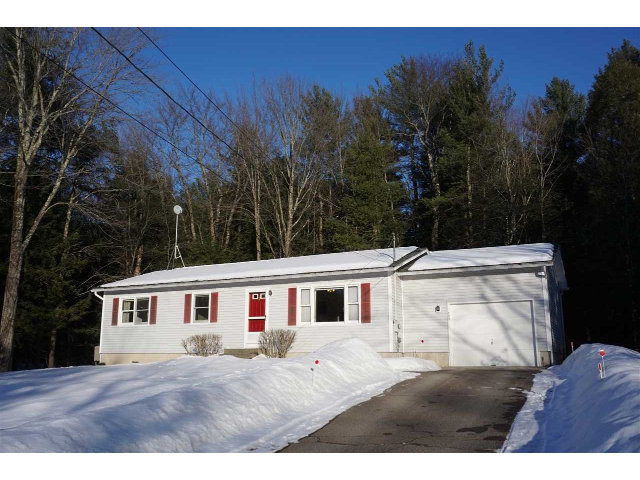 393 Nottingham Drive