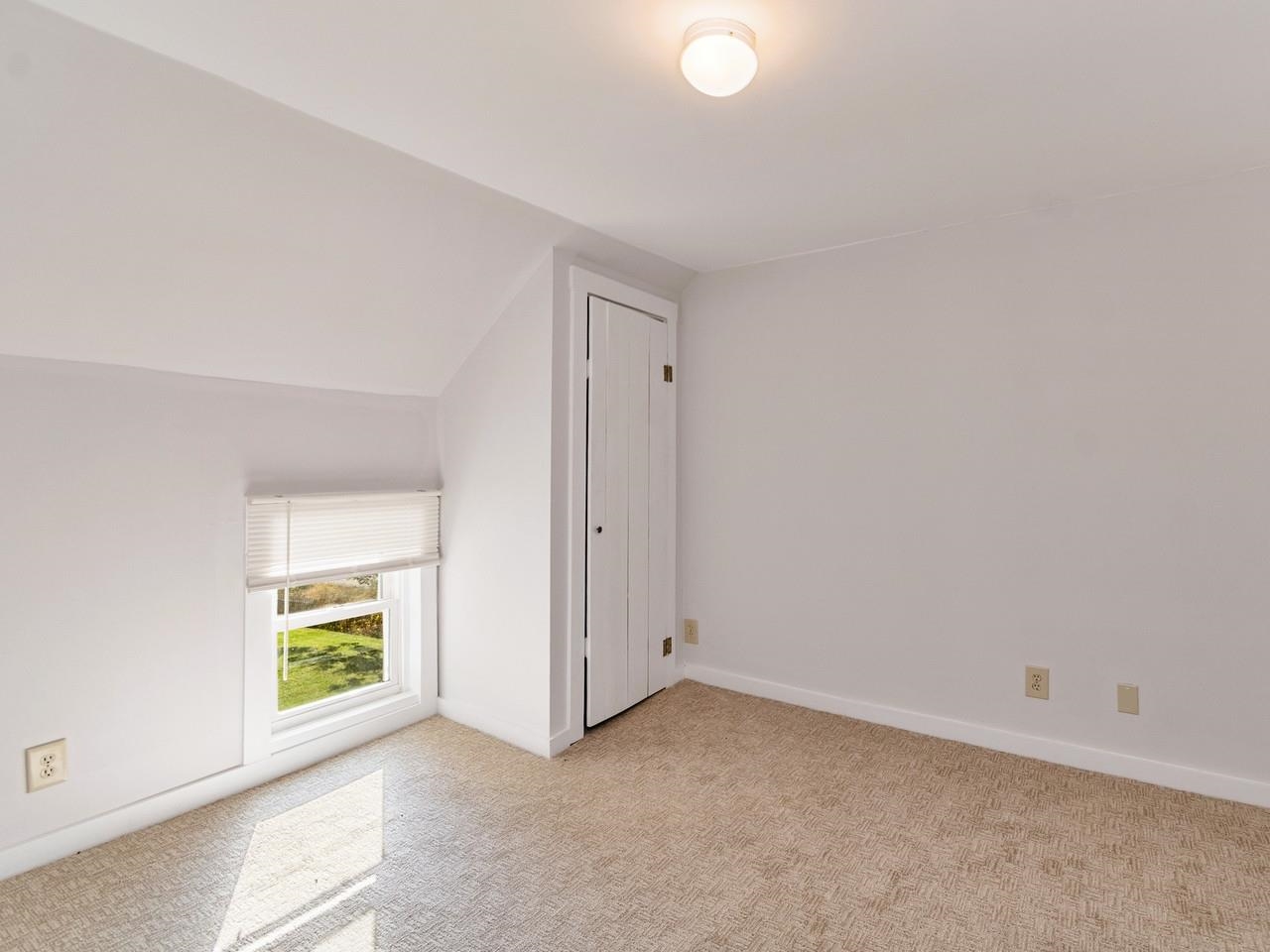 Carpeted 2nd room upstairs