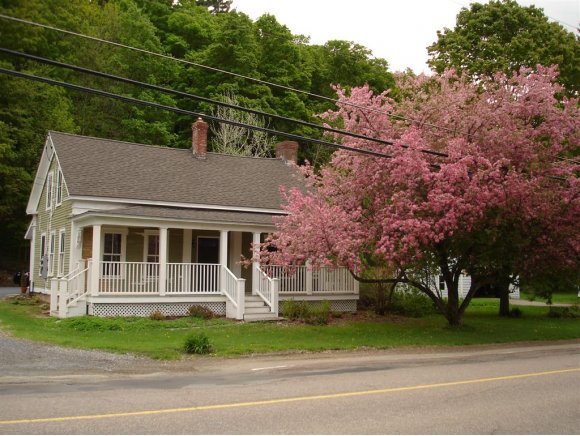 394 Maple Street