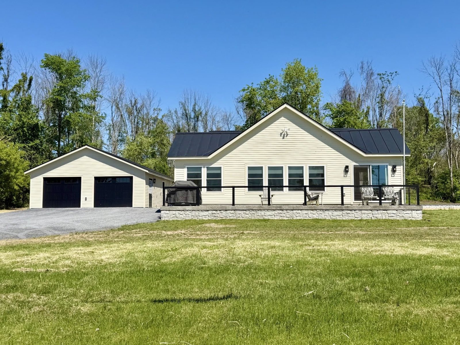 3953 West Shore Road