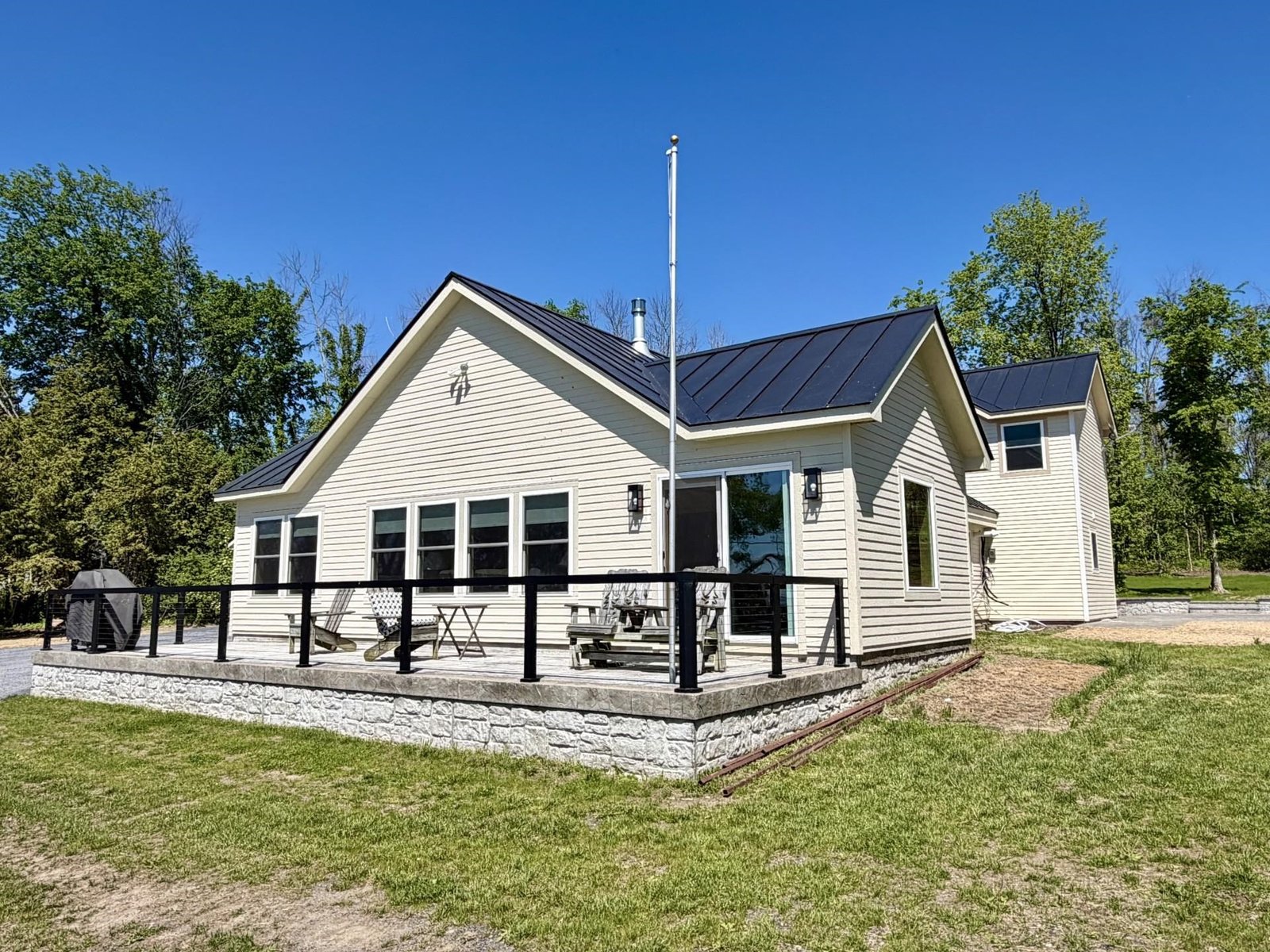 3953 West Shore Road