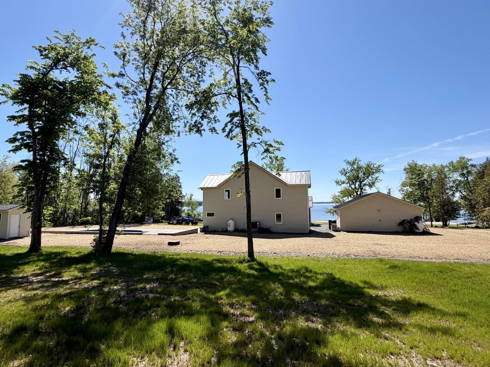 3953 West Shore Road
