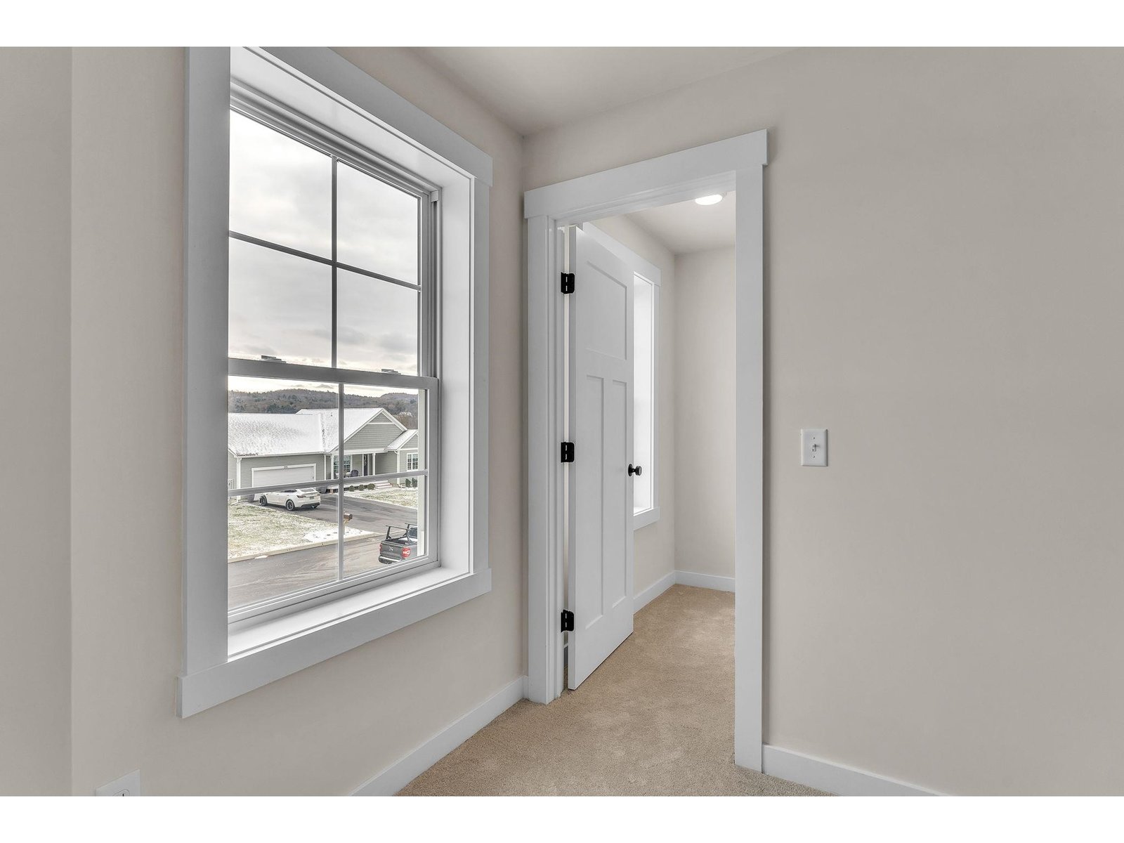 396 Commodore Drive, Unit 21