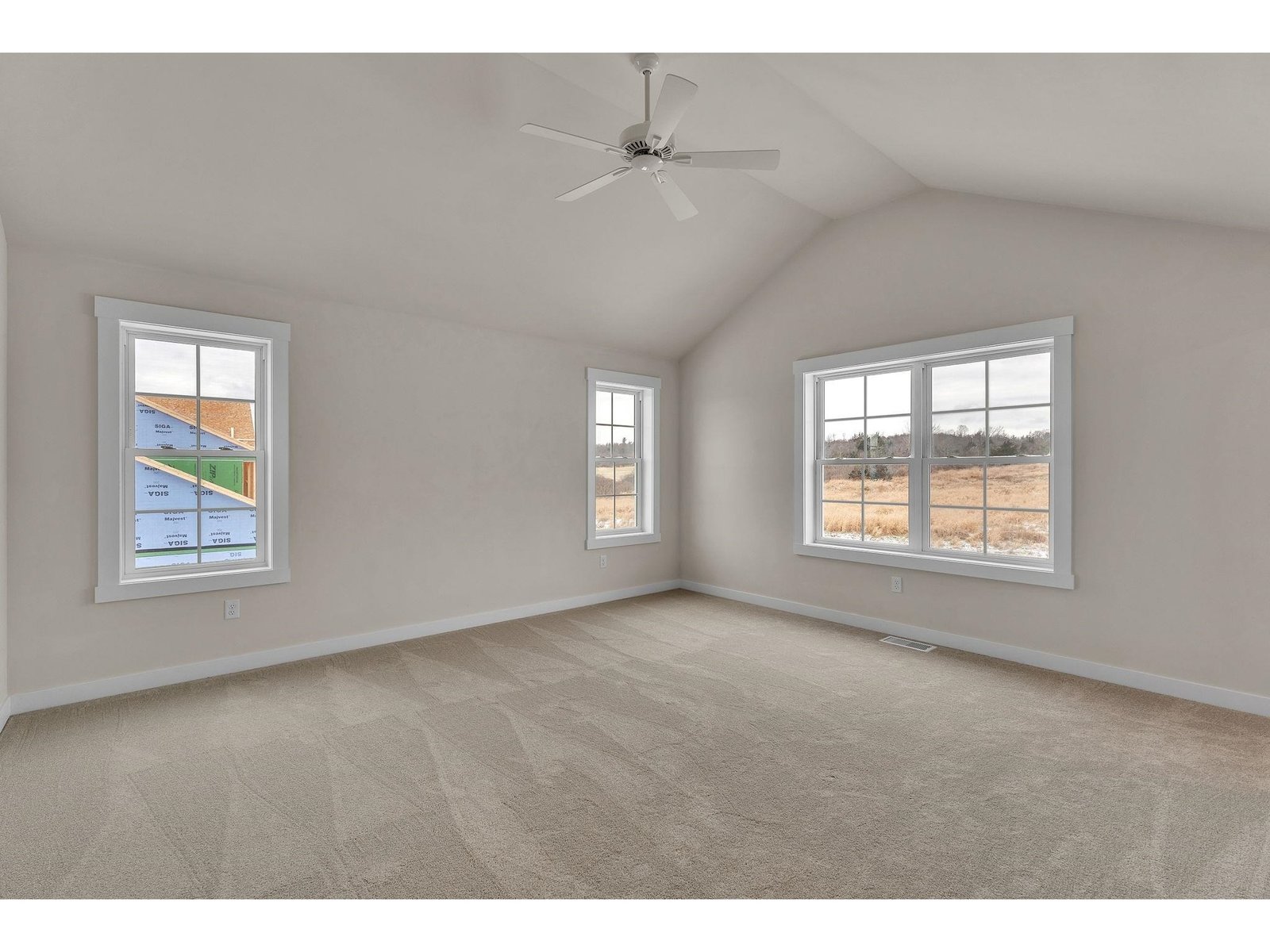 396 Commodore Drive, Unit 21