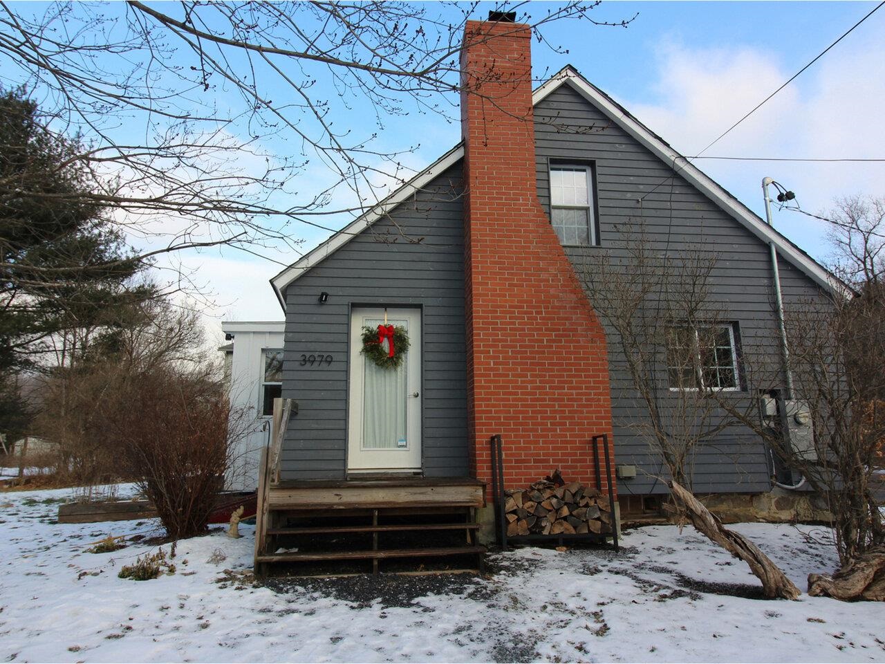 3979 River Road