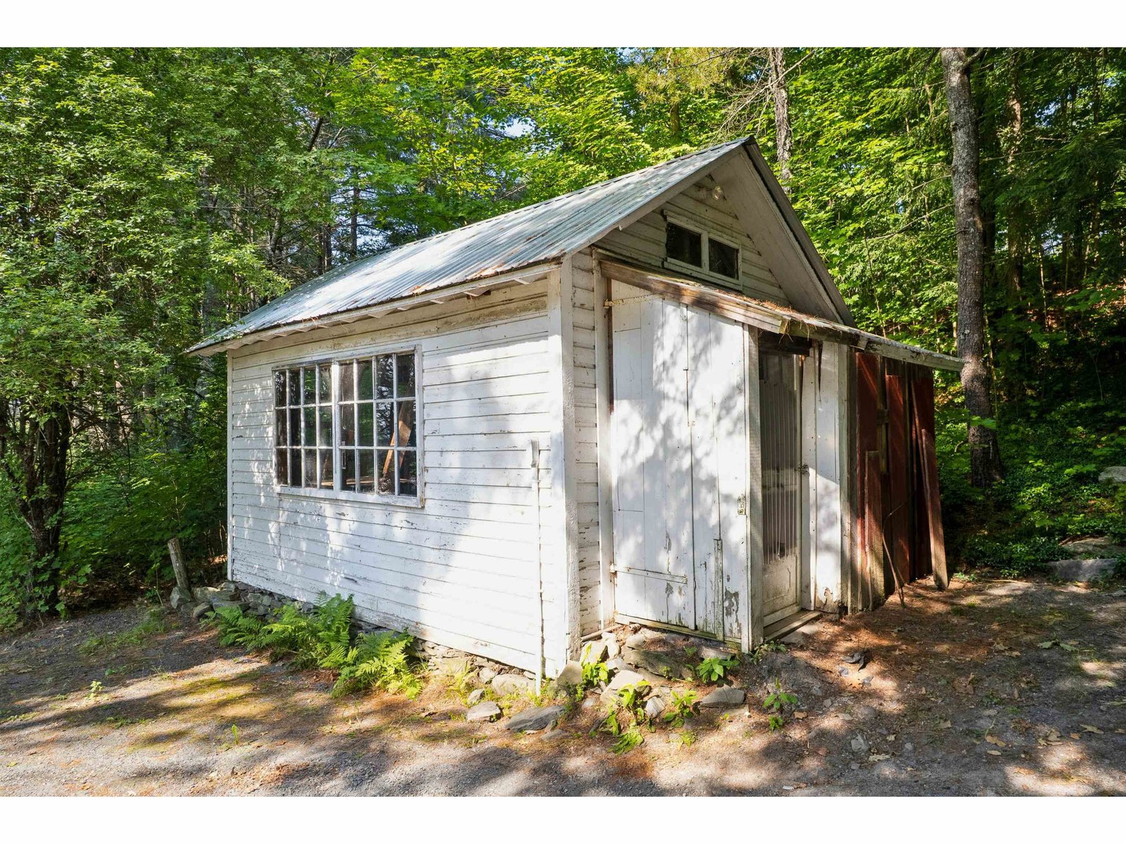 399 Academy Road