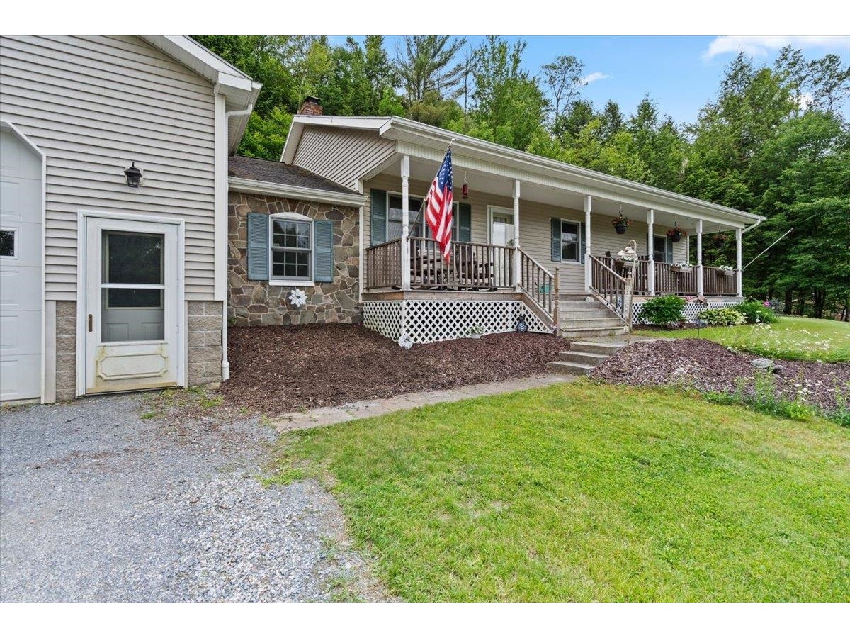 3992 Main Road
