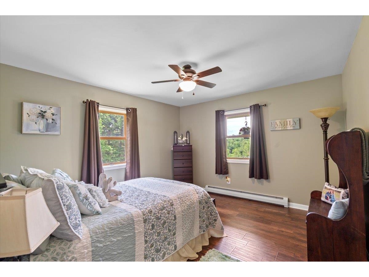 3992 Main Road