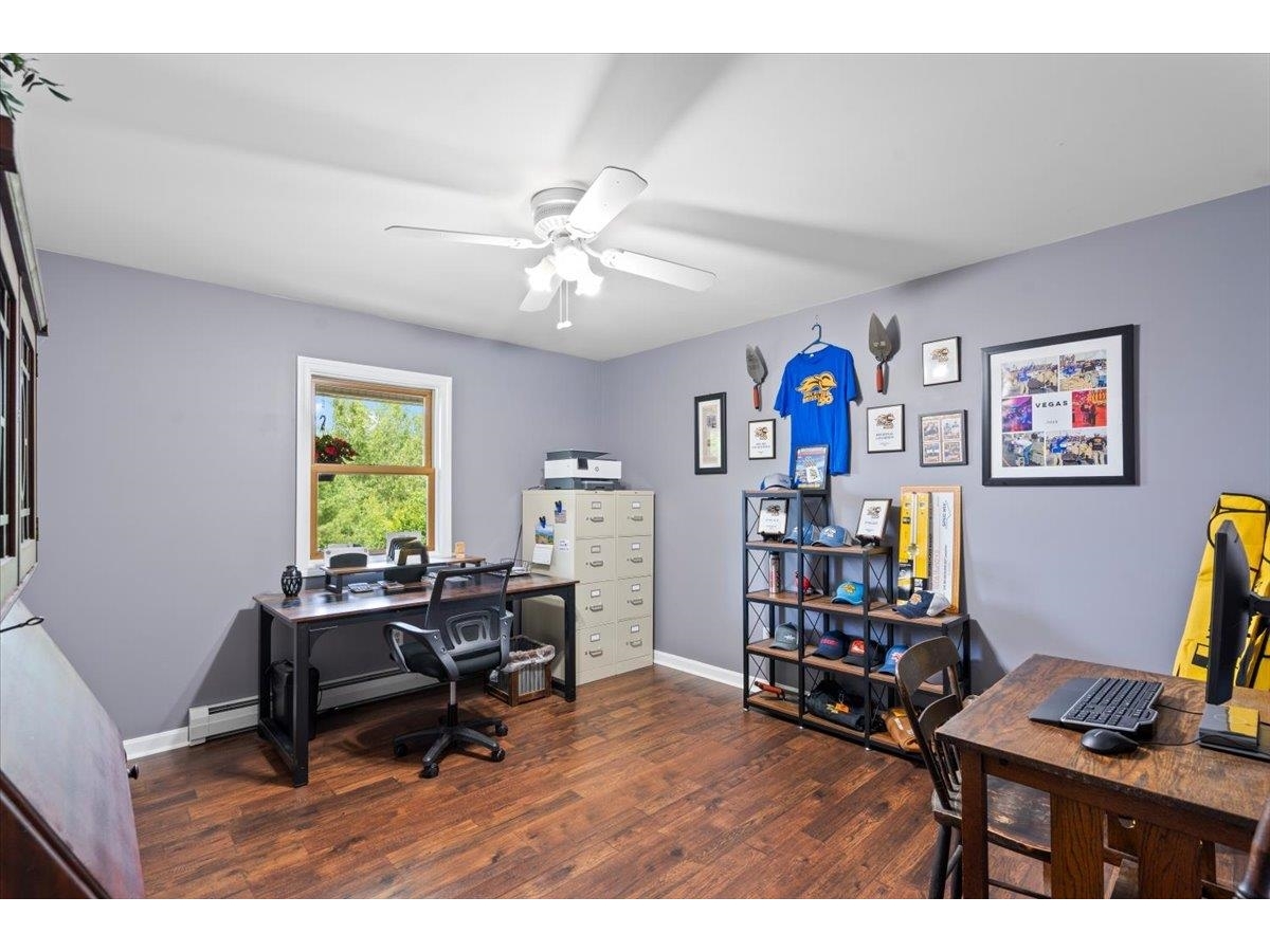 3992 Main Road