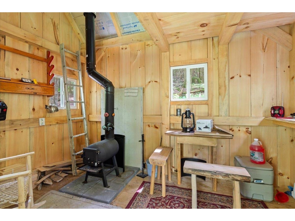 3992 Main Road
