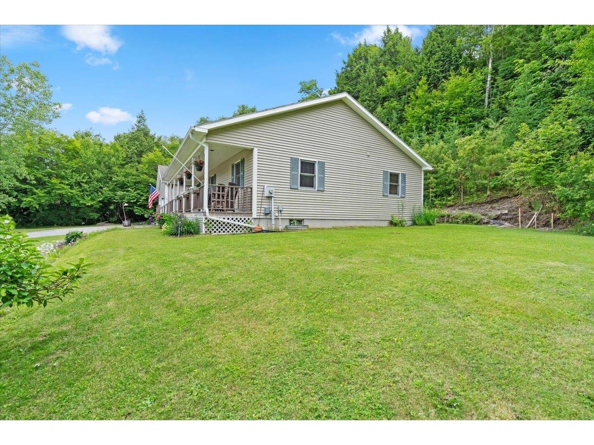 3992 Main Road